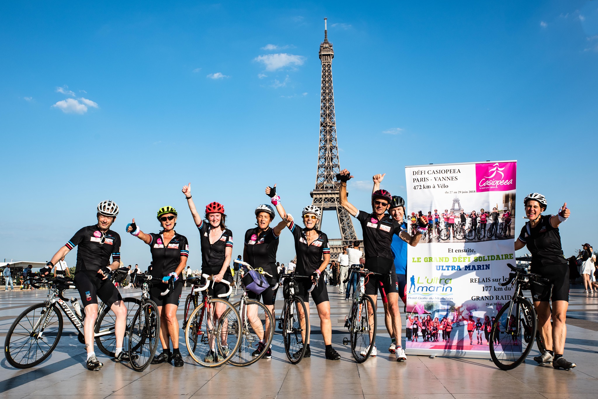 Casiopeea : Promenons-nous à vélo dans Paris !